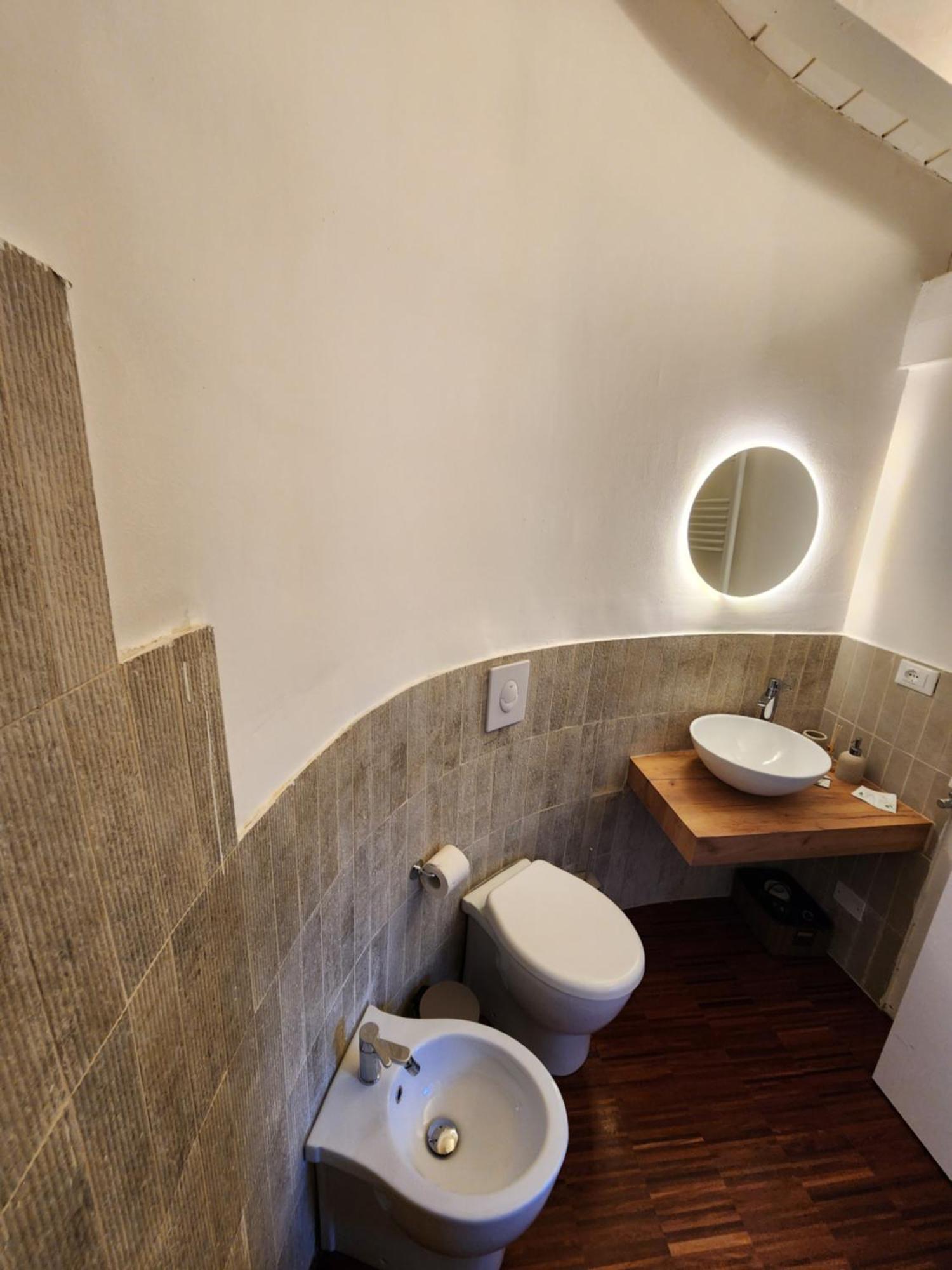 Gaia Suites - A Due Passi Dal Centro - Parcheggio Privato Turijn Buitenkant foto
